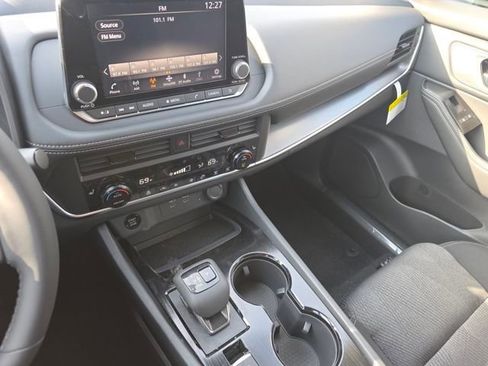 New 2026 Nissan Rogue SV w/ Cold Weather Package image 31