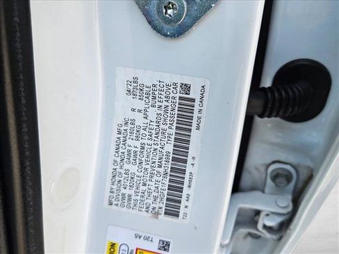 Used 2022 Honda Civic EX image 24