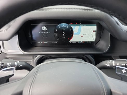 New 2026 Land Rover Defender 110 image 15