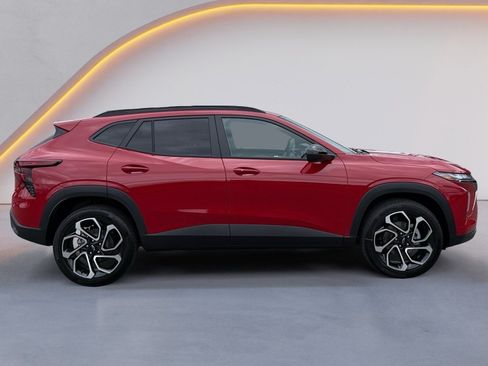 New 2026 Chevrolet Trax RS w/ Driver Confidence Package FWD image 2