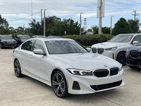 Used 2024 BMW 330i Sedan w/ Convenience Package RWD image 1