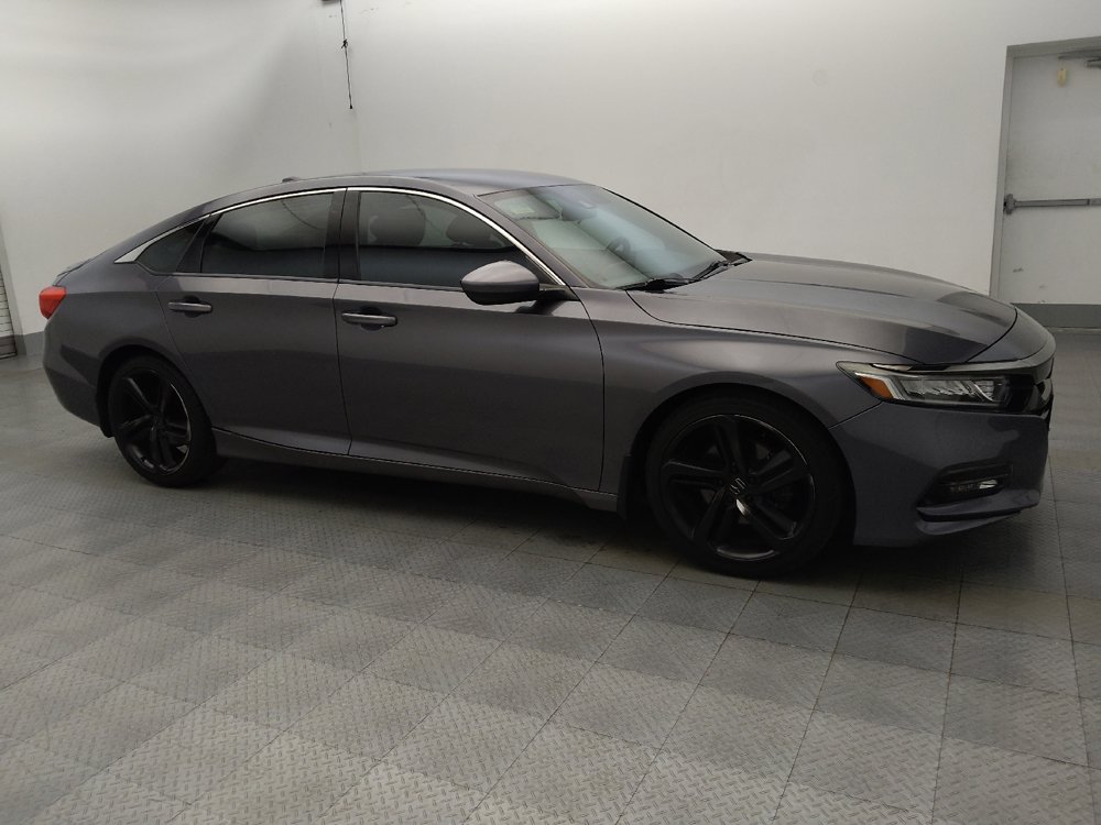 Used 2018 Honda Accord Sport image 11