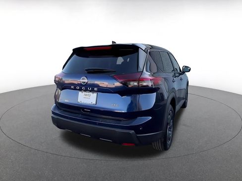 Used 2025 Nissan Rogue SV AWD/4WD image 14