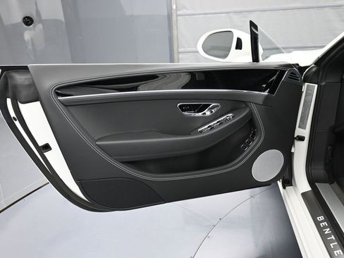 New 2026 Bentley Continental GTC image 15