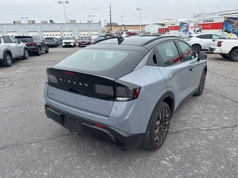 New 2026 Nissan Leaf Platinum+ w/ Cargo Package (Platinum+) FWD image 5