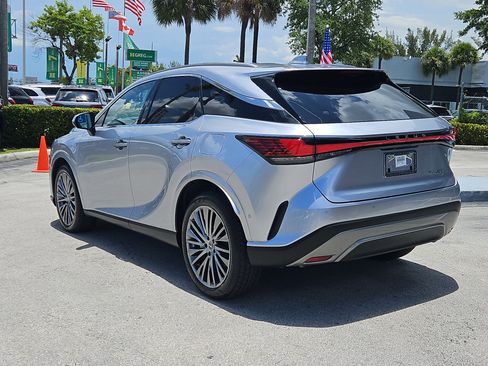 Used 2024 Lexus RX 450h AWD w/ Luxury Package image 7