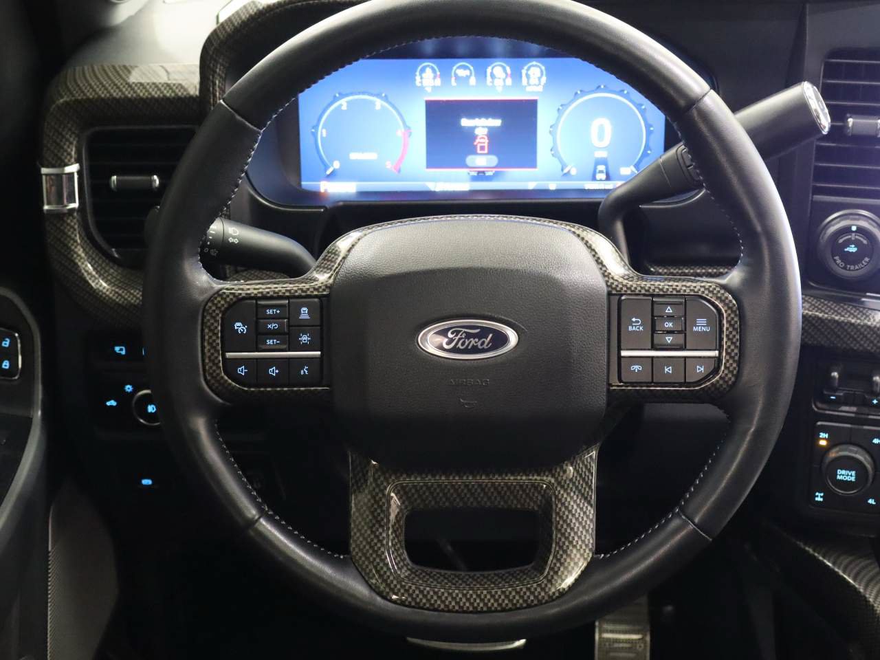 Used 2024 Ford F250 Lariat w/ Lariat Ultimate Package AWD/4WD image 14