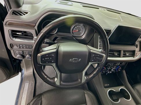 Certified 2021 Chevrolet Tahoe Z71 w/ Z71 Signature Package image 6