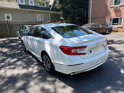 Used 2019 Honda Accord Touring image 3
