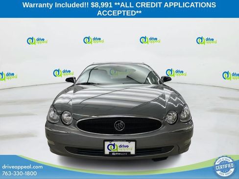 Used 2007 Buick LaCrosse CX w/ Chrome Enhancement Package FWD image 2