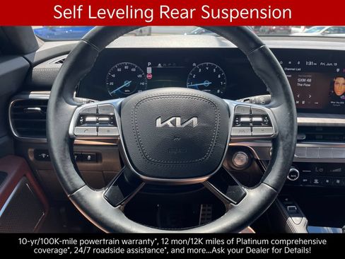 Certified 2024 Kia Telluride SX Prestige w/ Towing Package AWD/4WD image 19