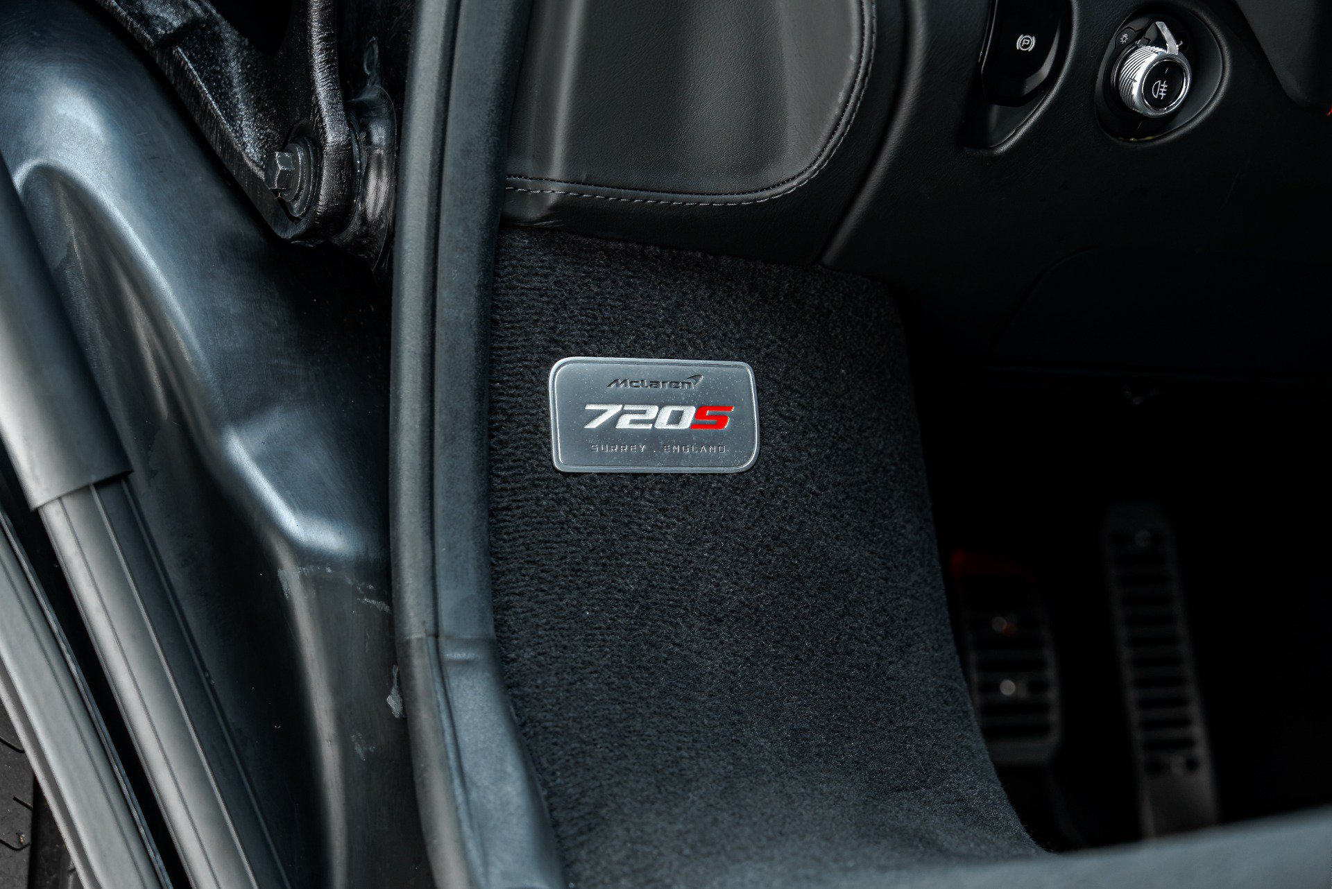 Used 2021 McLaren 720S Performance RWD image 35