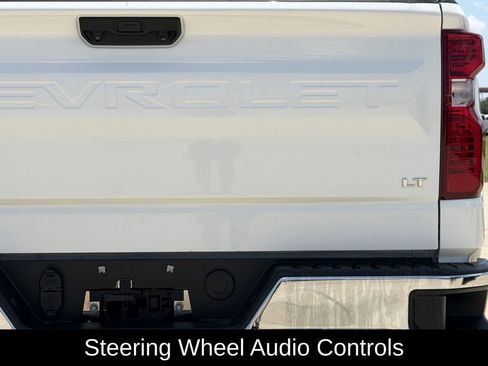 Used 2025 Chevrolet Silverado 1500 LT RWD image 9