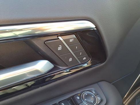 New 2026 Chevrolet Suburban Premier w/ Sun And Tow Package image 18