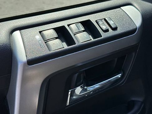 Used 2023 Toyota 4Runner SR5 Premium image 16