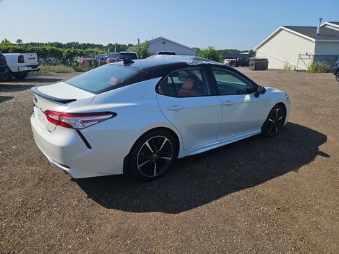 Used 2020 Toyota Camry XSE FWD image 6
