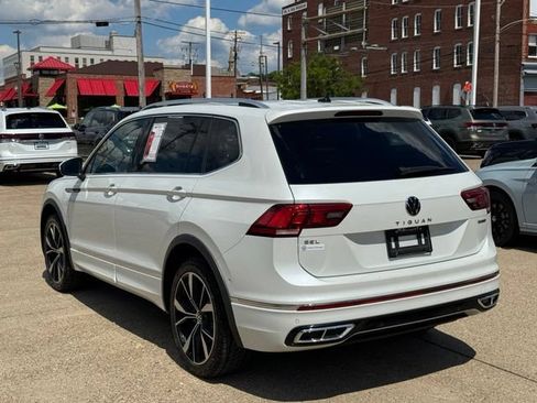Used 2022 Volkswagen Tiguan SEL R-Line AWD/4WD image 4