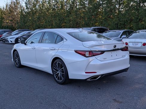 Used 2023 Lexus ES 350 w/ Premium Package image 5