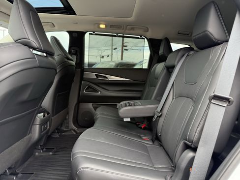 Certified 2026 INFINITI QX60 Luxe w/ Cargo Package image 15