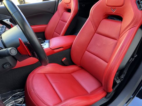 Used 2019 Chevrolet Corvette Grand Sport RWD image 21