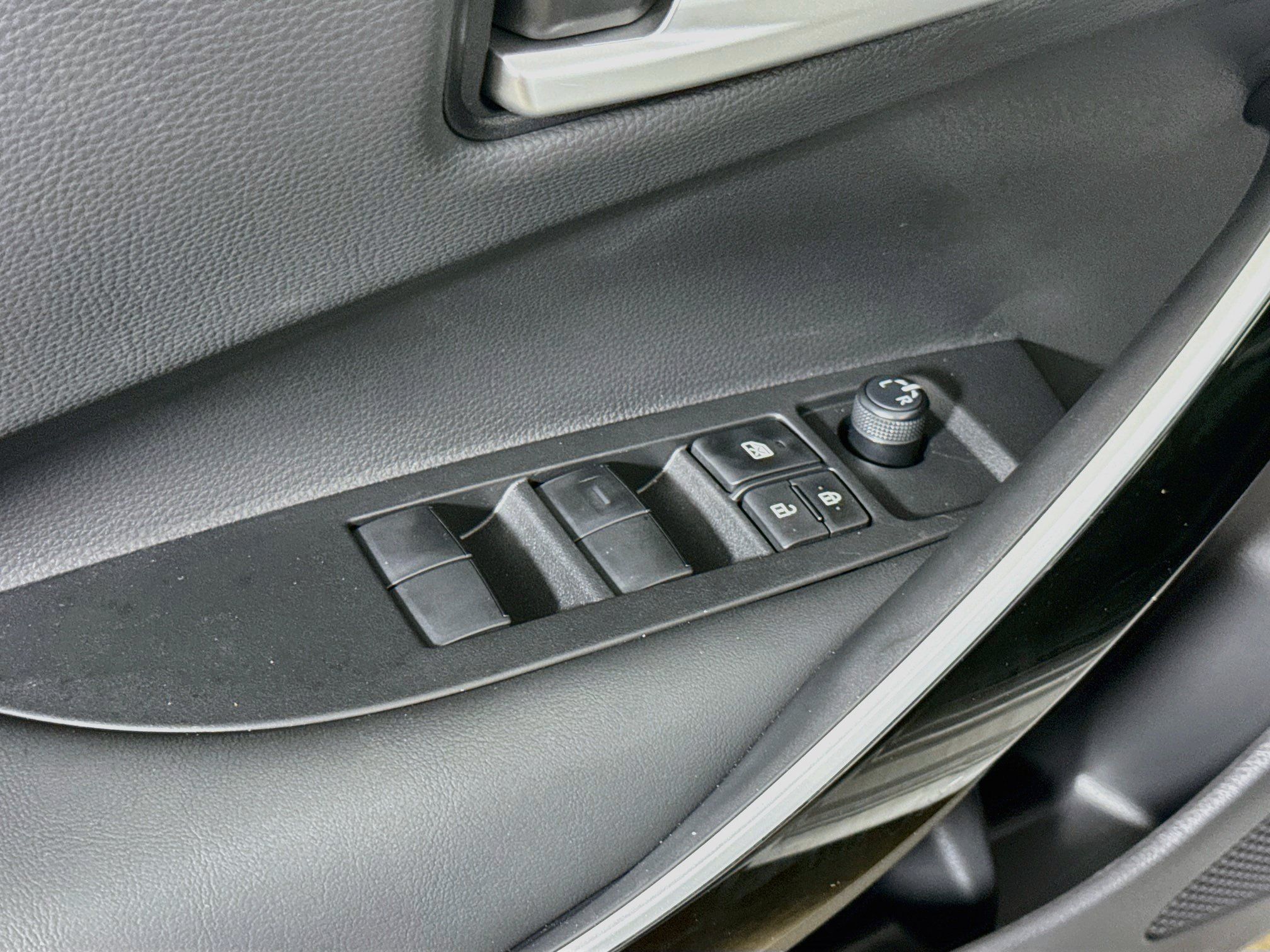 New 2026 Toyota Corolla XLE FWD image 17