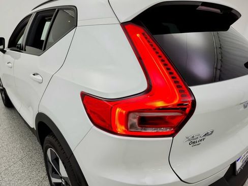 New 2026 Volvo XC40 B5 Plus w/ Protection Package Premier AWD/4WD image 30