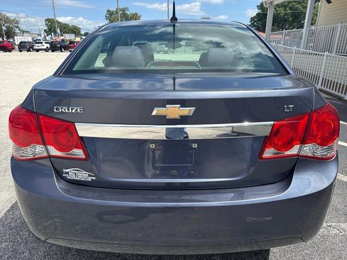 Used 2014 Chevrolet Cruze LT FWD image 4