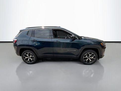 New 2026 Jeep Compass Limited w/ Sun, Sound & Navigation Group AWD/4WD image 5