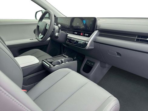 New 2026 Hyundai Ioniq 5 SEL image 13