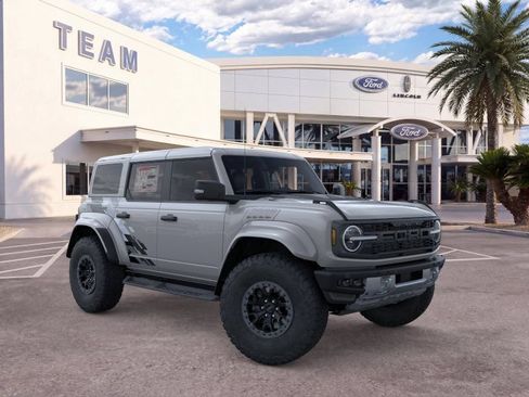 New 2026 Ford Bronco Raptor w/ Interior Carbon Fiber Pack AWD/4WD image 7