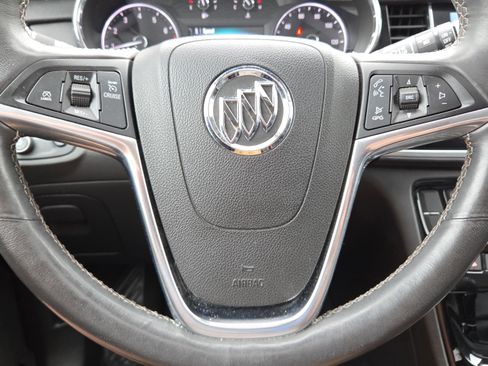 Used 2018 Buick Encore Essence FWD image 26
