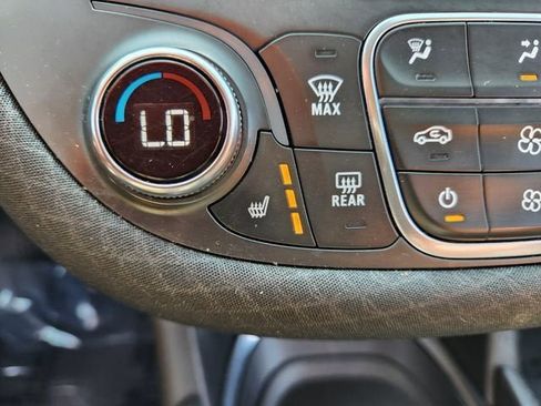 Used 2022 Chevrolet Malibu LT image 29