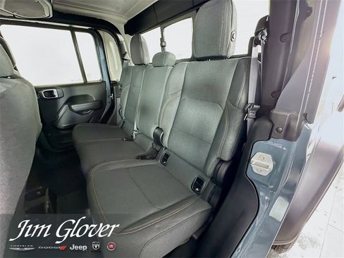 New 2026 Jeep Gladiator Sport image 14