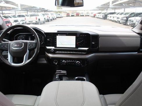 Used 2023 GMC Sierra 1500 SLT image 22