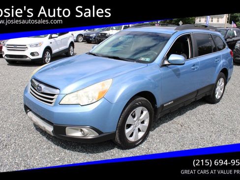 Used 2010 Subaru Outback 2.5i Limited AWD/4WD image 1