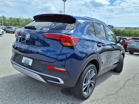 Used 2023 Buick Encore GX Select w/ Safety Package II AWD/4WD image 36