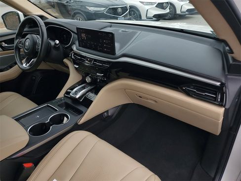 Certified 2025 Acura MDX w/ Technology Package image 4