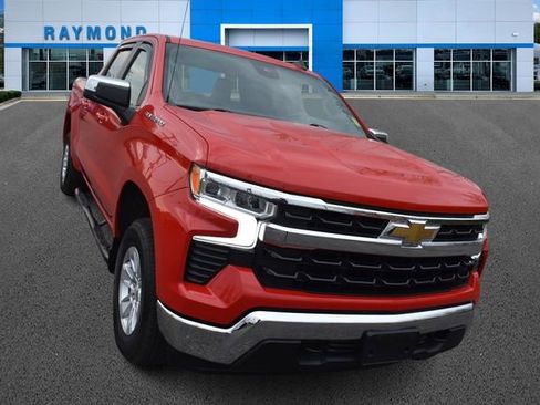 Certified 2023 Chevrolet Silverado 1500 LT AWD/4WD image 9