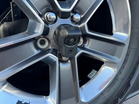 Used 2022 Jeep Wrangler Unlimited Sahara image 8