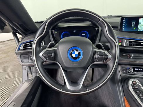 Used 2020 BMW i8 Coupe image 19