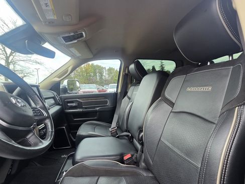 Used 2020 RAM 3500 Laramie AWD/4WD image 15