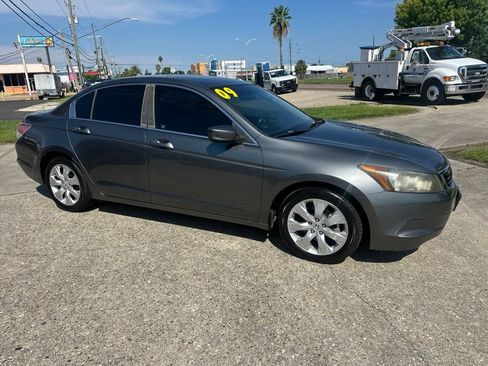 Used 2009 Honda Accord EX-L image 3
