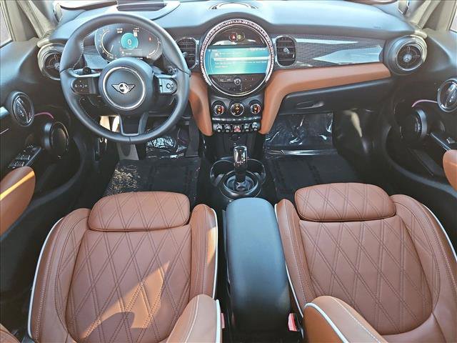 Certified 2024 MINI Cooper S FWD image 18