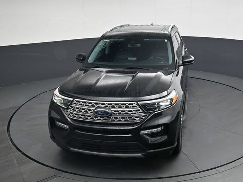 Used 2024 Ford Explorer Limited w/ Limited Technology Package RWD image 42