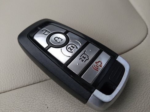 Used 2021 Ford Edge Titanium w/ Cargo Accessory Package FWD image 32