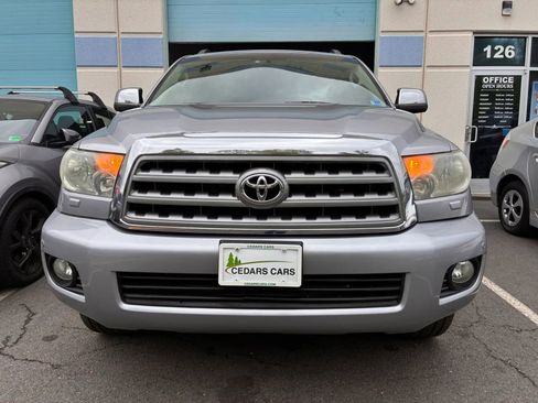 Used 2010 Toyota Sequoia Limited AWD/4WD image 15