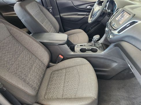 Certified 2024 Chevrolet Equinox LT FWD image 15