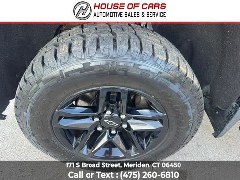 Used 2019 Chevrolet Silverado 1500 Custom Trail Boss w/ Custom Convenience Package image 26