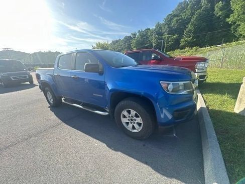Used 2020 Chevrolet Colorado W/T w/ WT Convenience Package AWD/4WD image 35