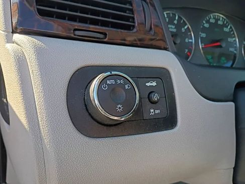 Used 2012 Chevrolet Impala LT image 14